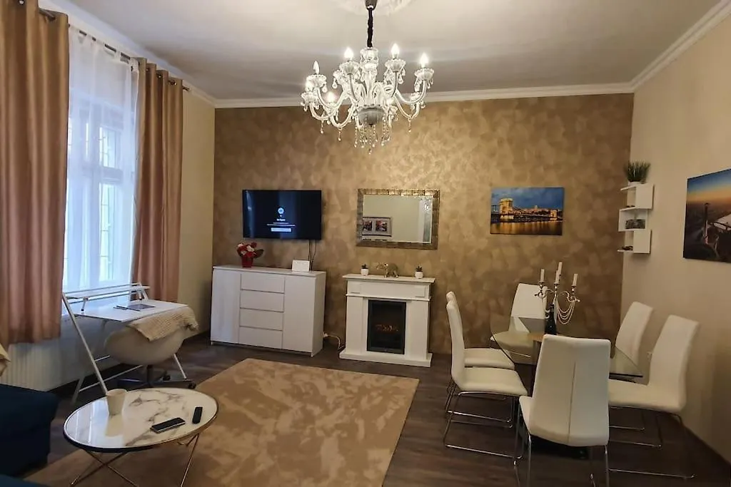Buda Center Apartment Budapest 0*,
